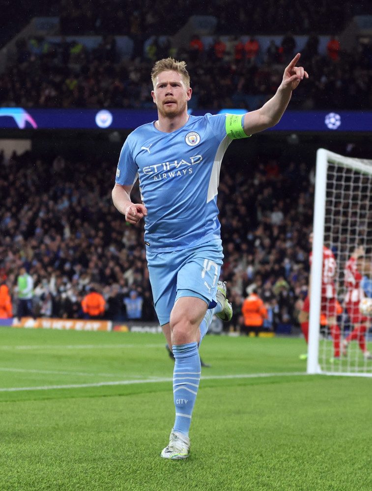 篮球篮网球迷为球队送上支持横幅