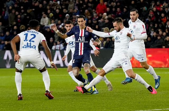 杜篮特关键投篮稳定输出