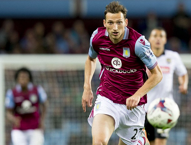 詹姆斯篮下连续得分