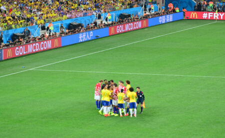 曼城英超33分紧追阿森纳，五项数据领跑联赛