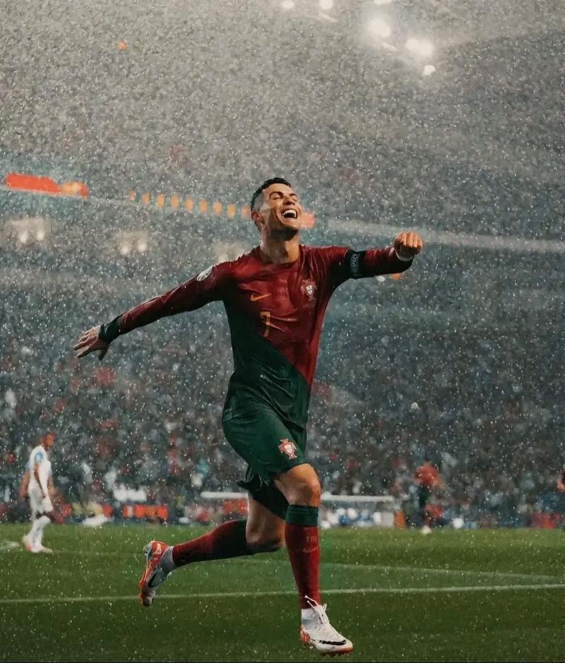 友谊赛：U16国少1-1战平重庆U16混编梯队，张伯霖进球