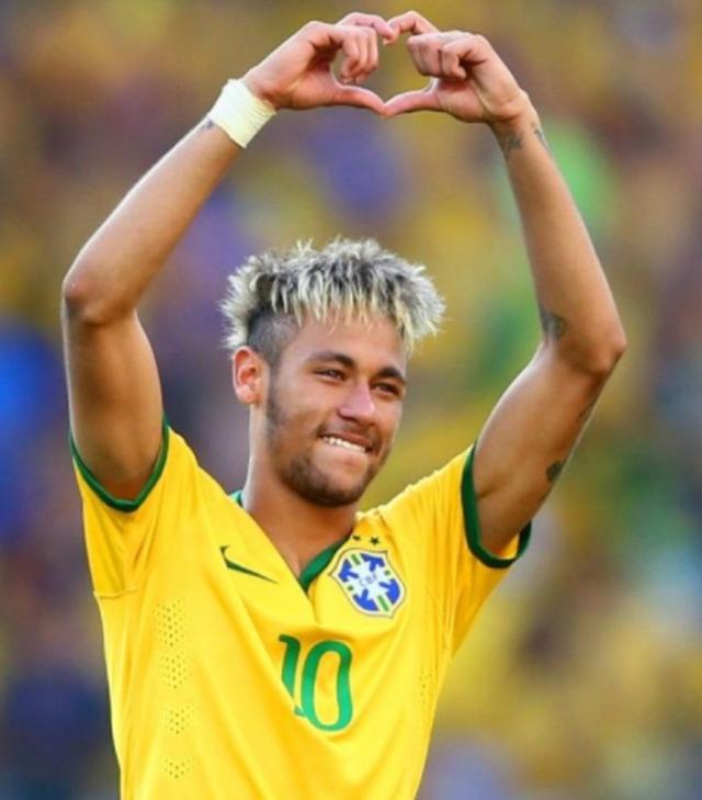 马特乌斯：6周前我预测拜仁以15分优势夺冠，或许分差会更大（马特乌斯：六周前我看好拜仁以15分优势封王，如今看来差距或更大）