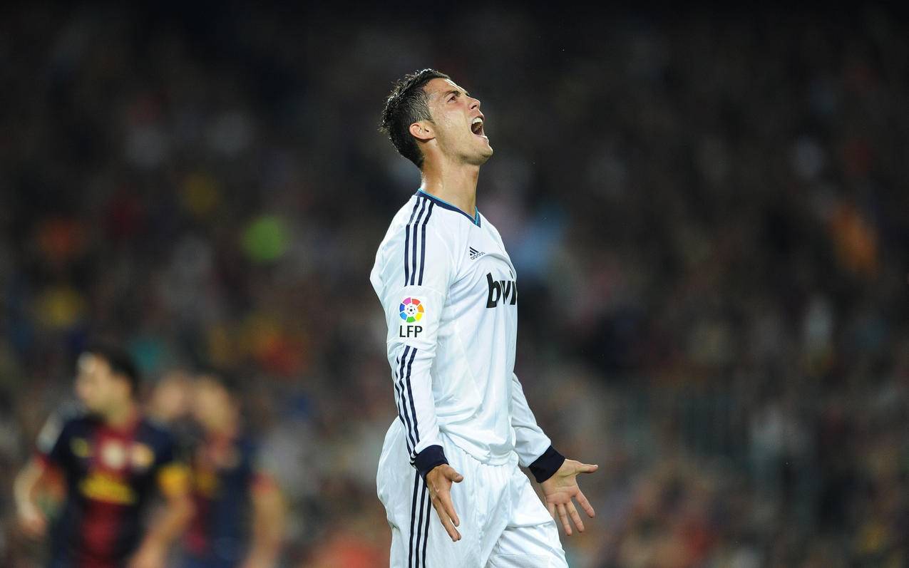 无法阻挡！梅西对位拉莫斯精彩集锦！高速带球依然充满微操！（挡不住的梅西！对飙拉莫斯高光集锦：疾速带球仍秀细腻操作）